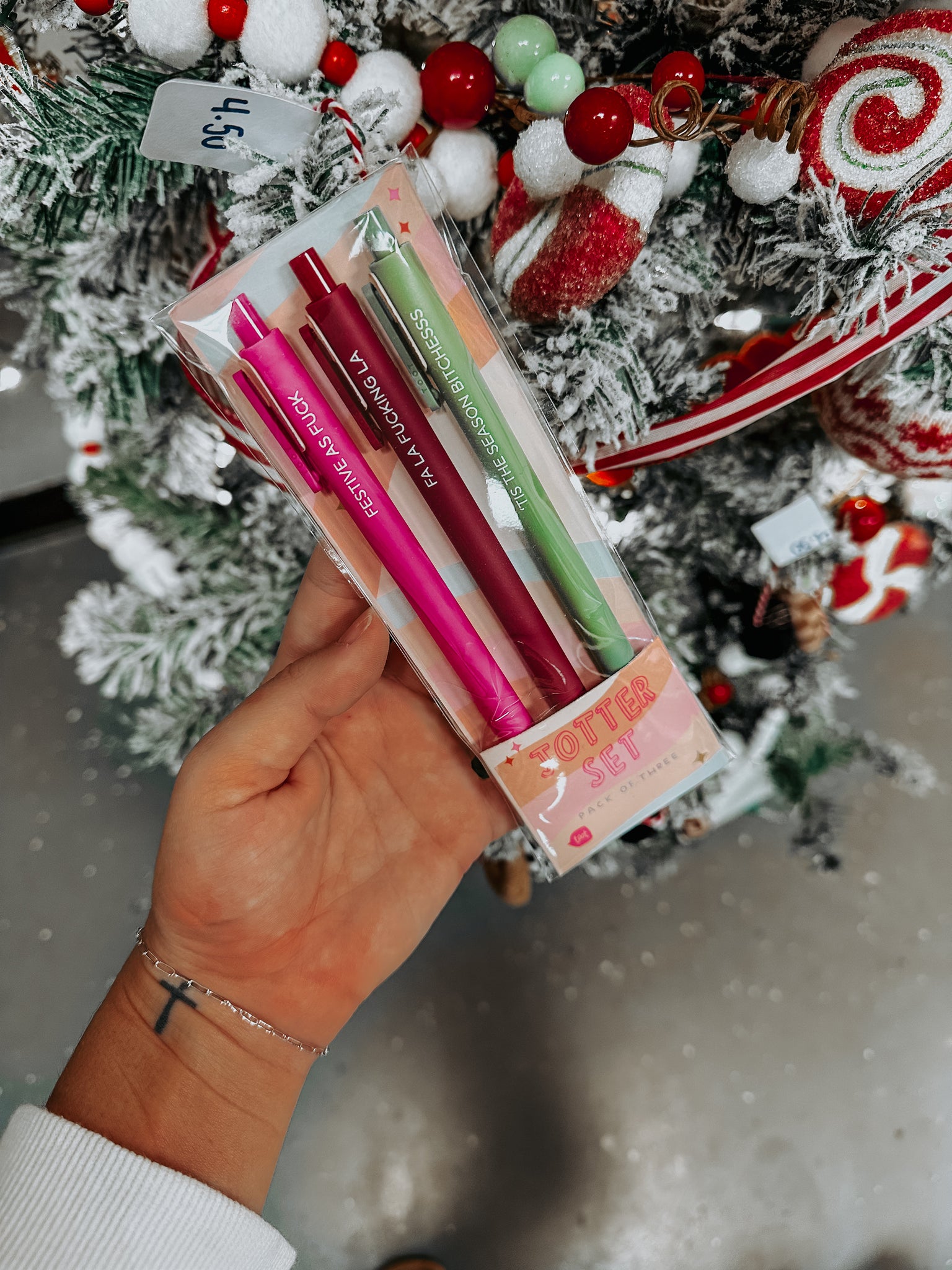 Festivities Pen