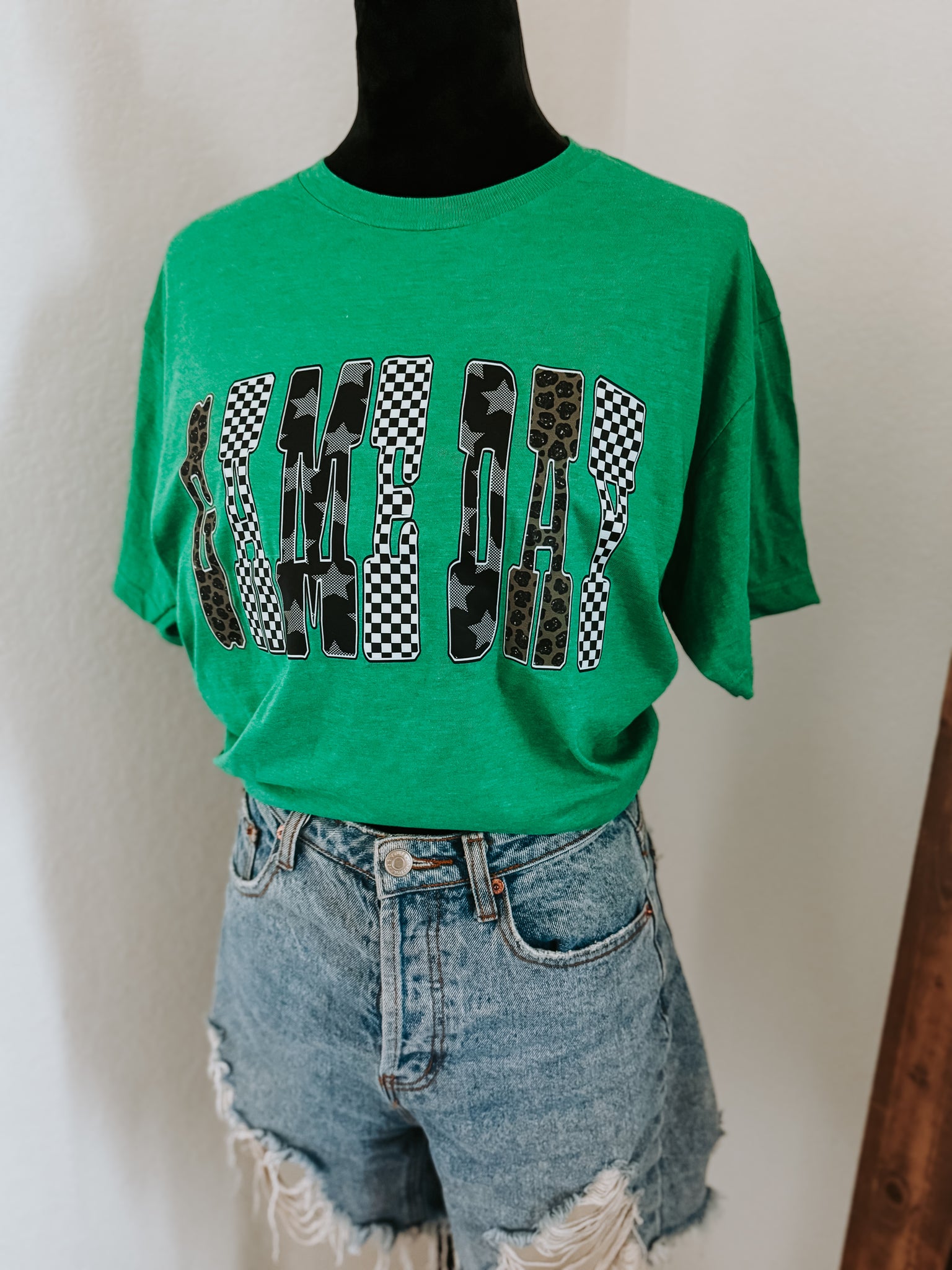 𝒯𝑜𝒹𝒹𝓁𝑒𝓇-GAME DAY Generic